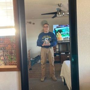 Meet your Posher, Raymond